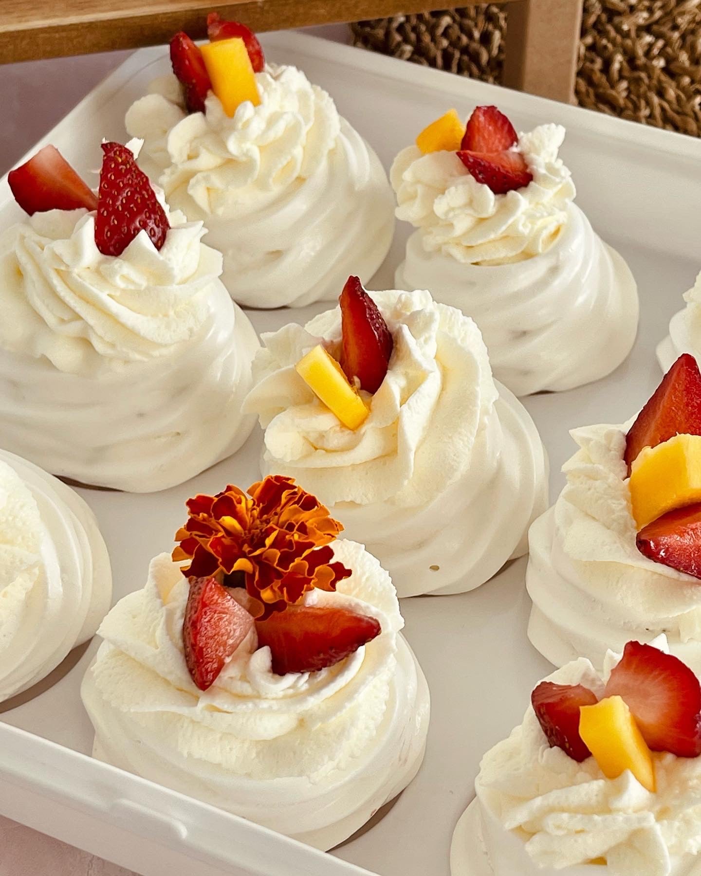 Mini Pavlovas